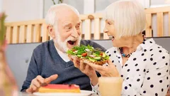 Diet for Seniors: The Best Food Groups for Better Digestion and Memory