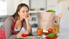 Foods That Make Sweat Smell Worse and Foods That Help Get Rid of Body Odor