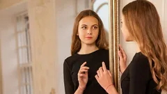 What It Means to Talk to Yourself from a Psychological Perspective